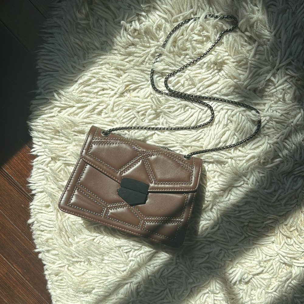 Woman’s Cross Body Bag PU Leather Fashion Shoulder Chain